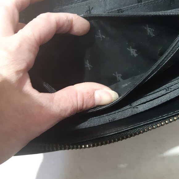 New Kenneth Cole Leather Wristlet Wallet - Black - Picture 7 of 10